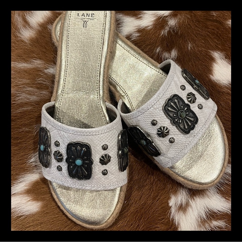 Lane Boots brand - white snake and turquoise western sandals - women’s size 10